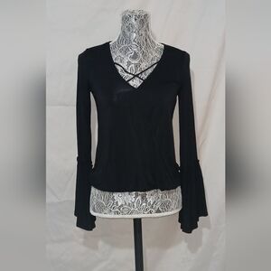 American Eagle Black V-Neck Women's Blouse